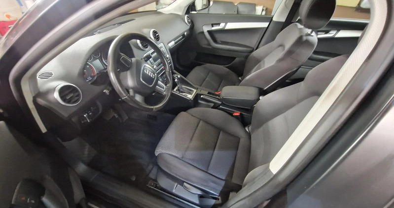Audi A3 cena 29900 przebieg: 172900, rok produkcji 2009 z Trzebiatów małe 29